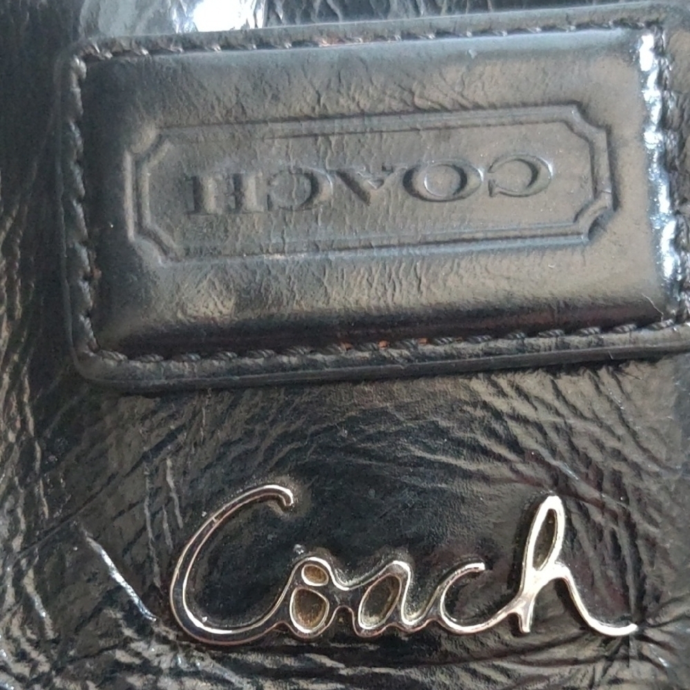 Coach Black and Tan hand Bag - Picture 7 of 8